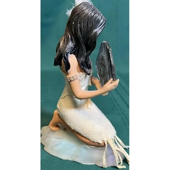 Ashton Drake Mystic Vision of Truth Native American Woman Wolf Figurine - Picture 4 of 7